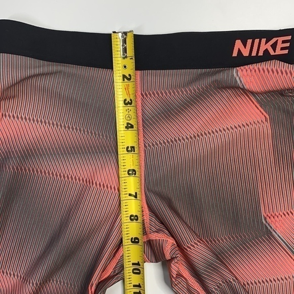Nike Pro-Dri-Fit Multicolor Elastic Waist Athletic Pull On Capri - Picture 8 of 13
